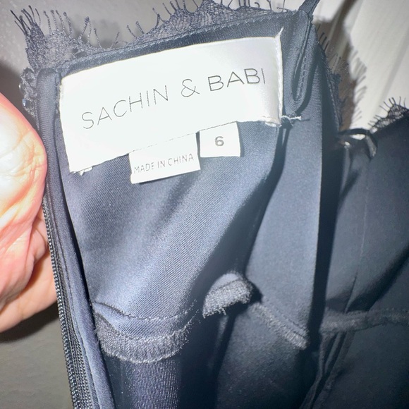 Sachin & Babi Black Satin Slip Dress w/ Lace Trim — Size 6 - Picture 10 of 10